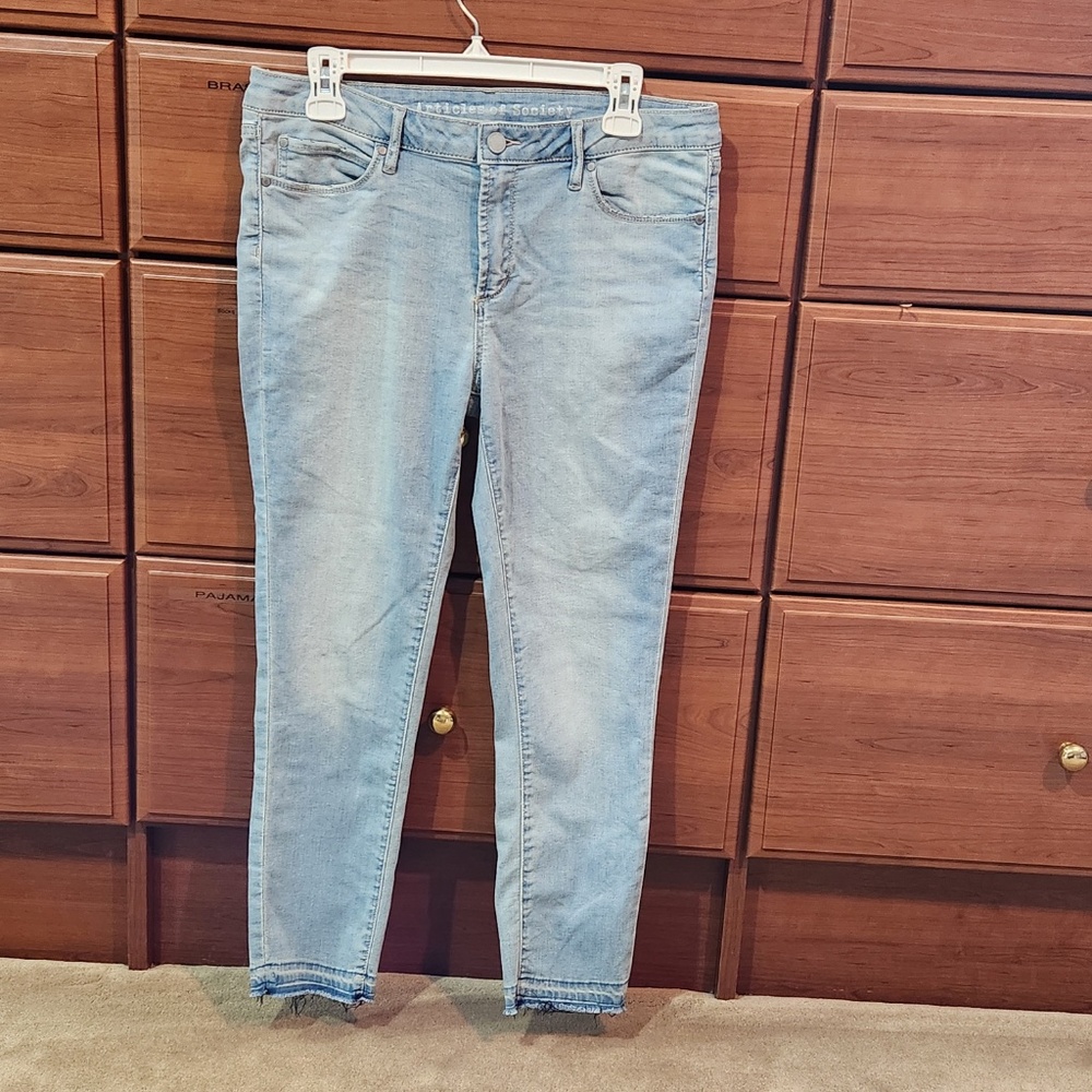 Articles of Society Slim Crop Ankle Raw Hem Jeans 31